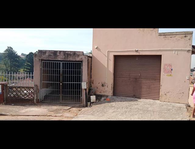 3 BEDROOM HOUSE FOR SALE IN WOODLANDS